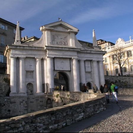 B&B Sotto Le Mura Bergamo Dış mekan fotoğraf